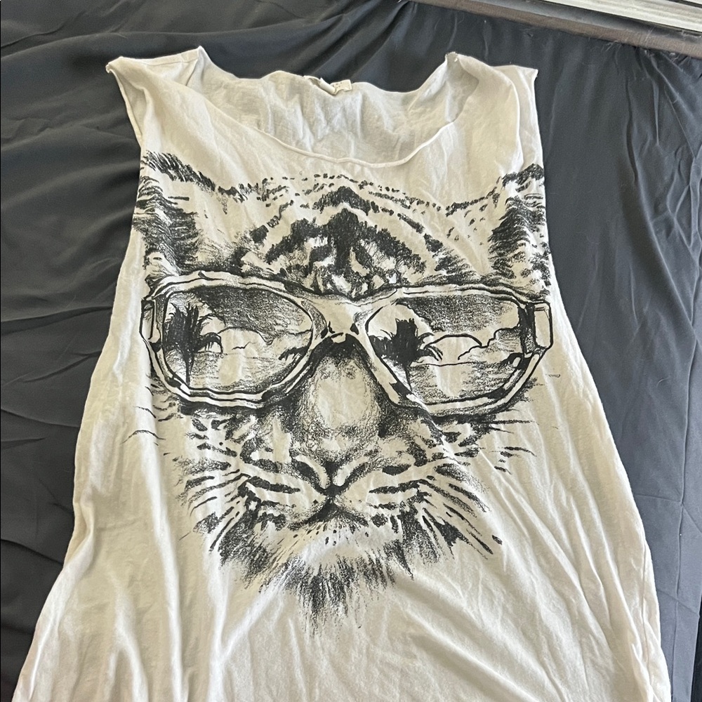 Graphic Tiger Print Tank Top